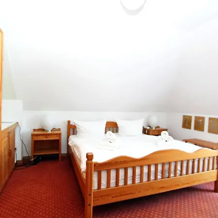 Apartment Ueues-hues-app-2 *